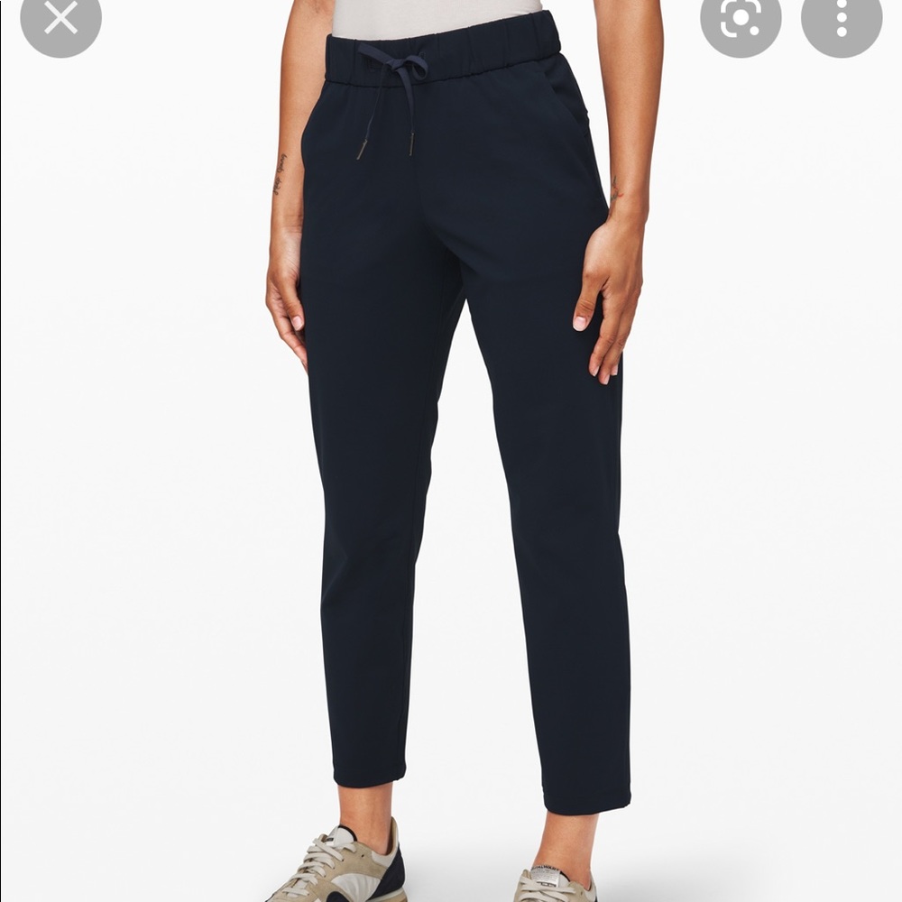 Lululemon On The Fly woven pant